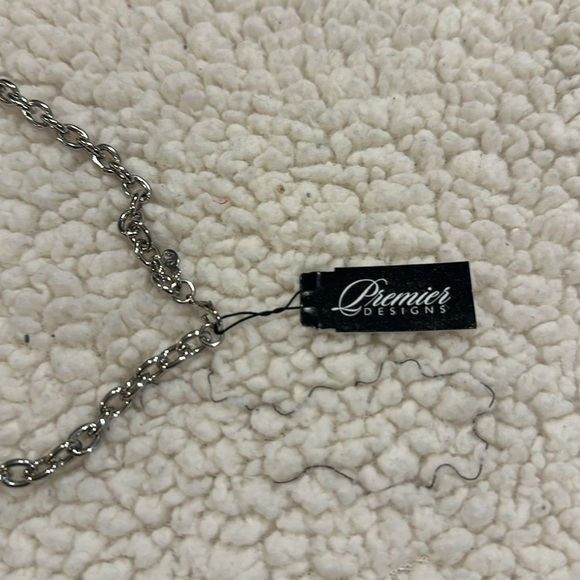 Premier Designs Blue Lagoon Turquoise Beaded Necklace Purple Silver Tone - Picture 7 of 10